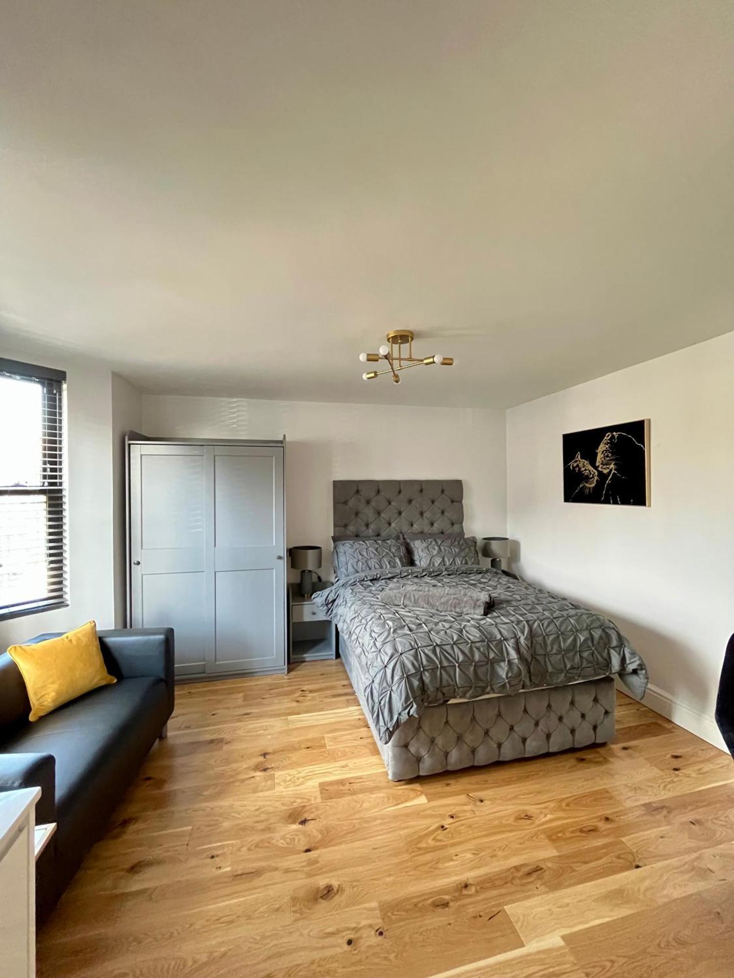 Appartamento Beautiful Entire Flat In Londra